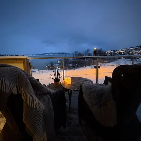 Sea View, 2 Bedroom Tromsø